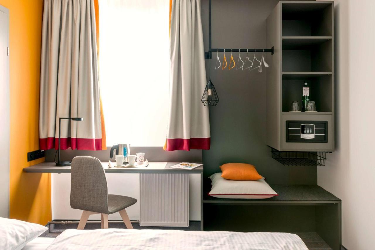 Готель Vienna House Easy By Wyndham Cracow Краків Екстер'єр фото